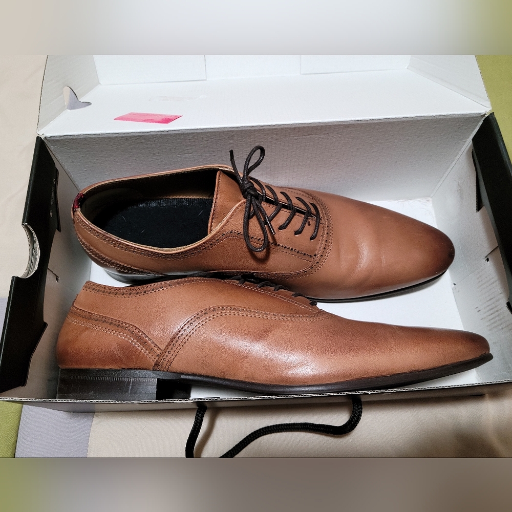 Aldo tan/brown leather shoes and Timberland belt size 32